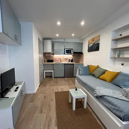 Ocean Apartment *